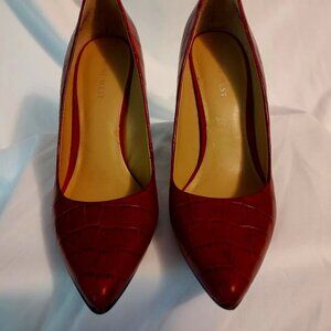 Striking Red Croc Nine West Pumps